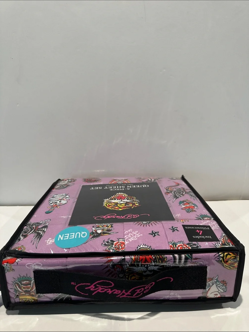 NWT Ed Hardy Tatto Collection 6 Piece Queen Sheet Set with 4 Pillowcases.